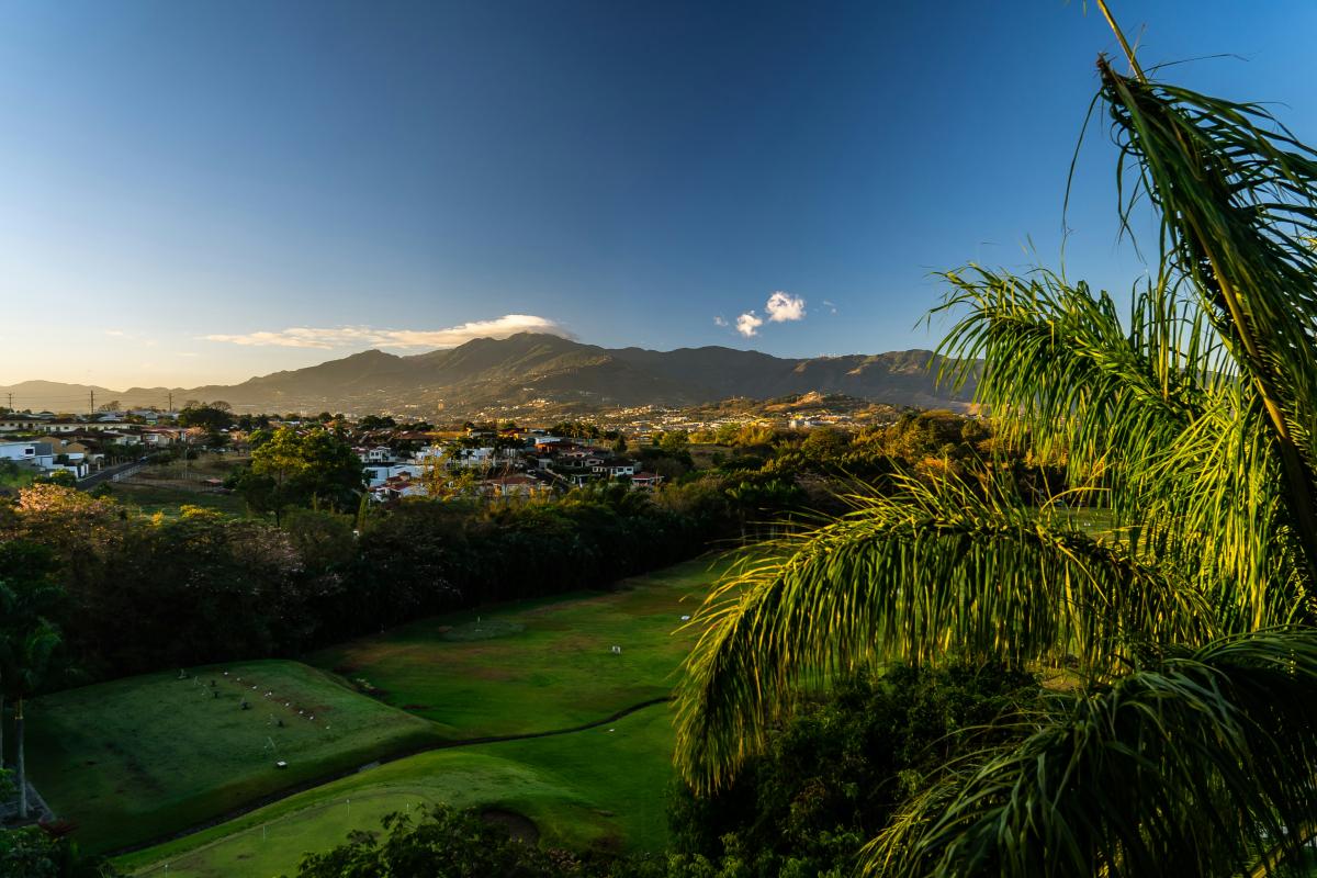 A photo of greenery and mountains in San Jose, Costa Rica